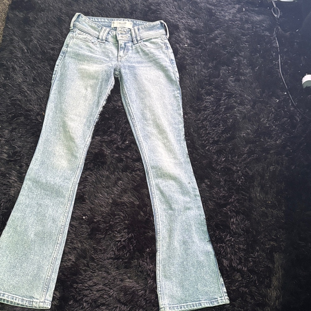Hollister Women's Light Blue Flare Jeans